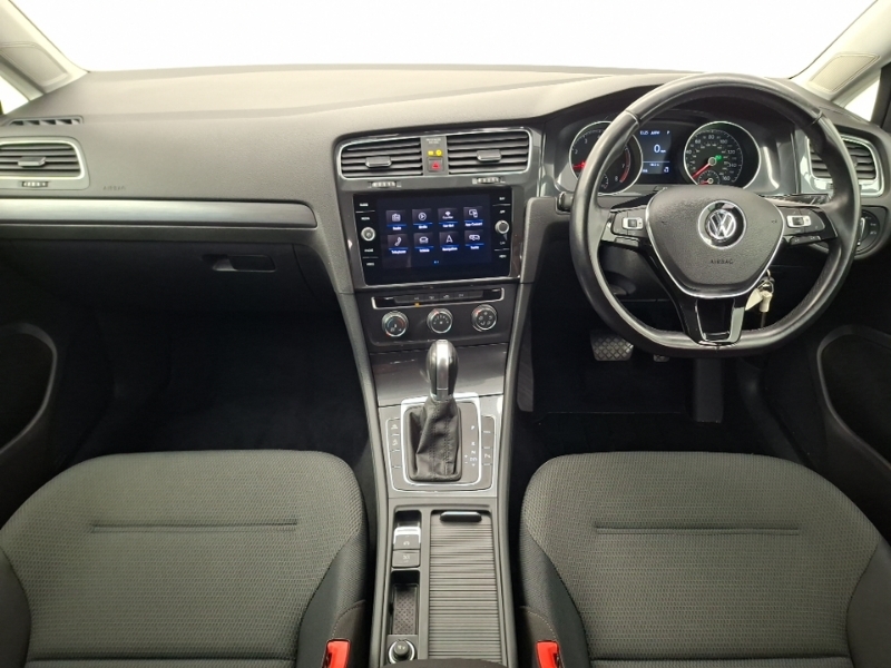 Volkswagen Golf 1.5 Tsi Evo Se Nav Dsg NA68NNP Black #3