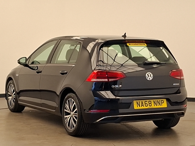 Volkswagen Golf 1.5 Tsi Evo Se Nav Dsg NA68NNP Black #2
