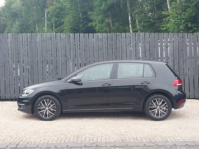 Volkswagen Golf 1.4 Tsi Se Nav Black #4