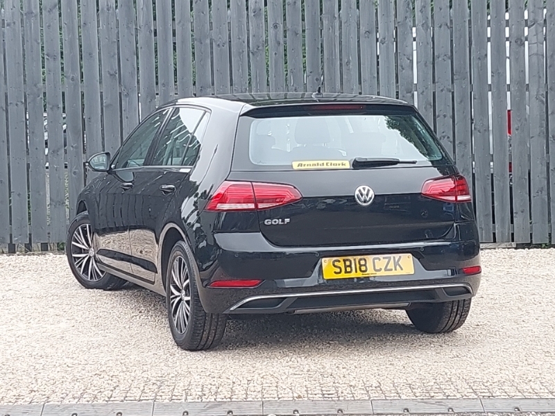 Volkswagen Golf 1.4 Tsi Se Nav Black #2