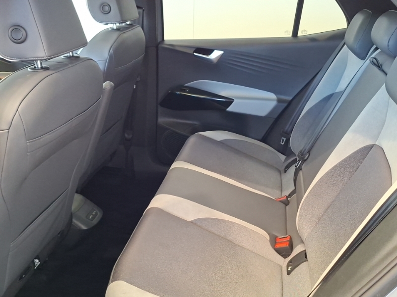 Volkswagen ID.3 150Kw Family Pro Performance 58Kwh Grey #6
