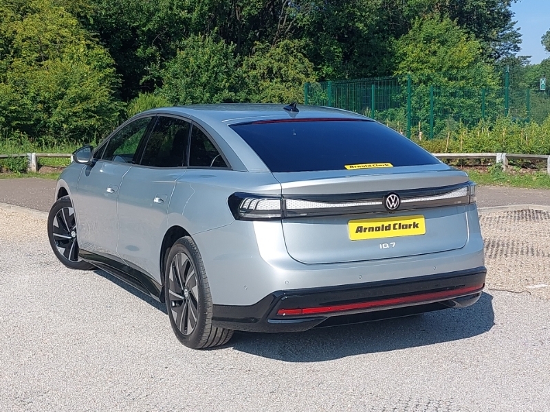 Volkswagen ID.7 210Kw Match Pro Plus 77Kwh Silver #2