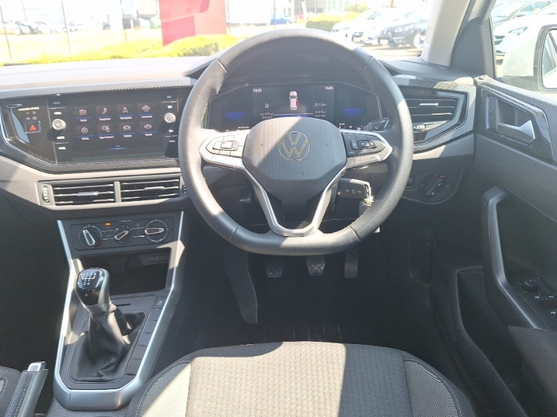 Volkswagen Polo 1.0 Tsi R-line Black #8