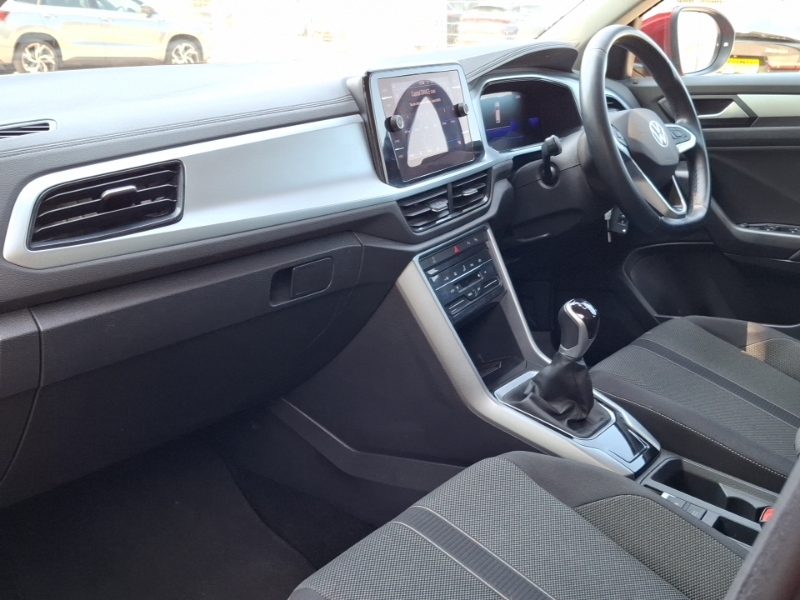 Volkswagen T-Roc 1.0 Tsi Life YB23XRJ Red #5