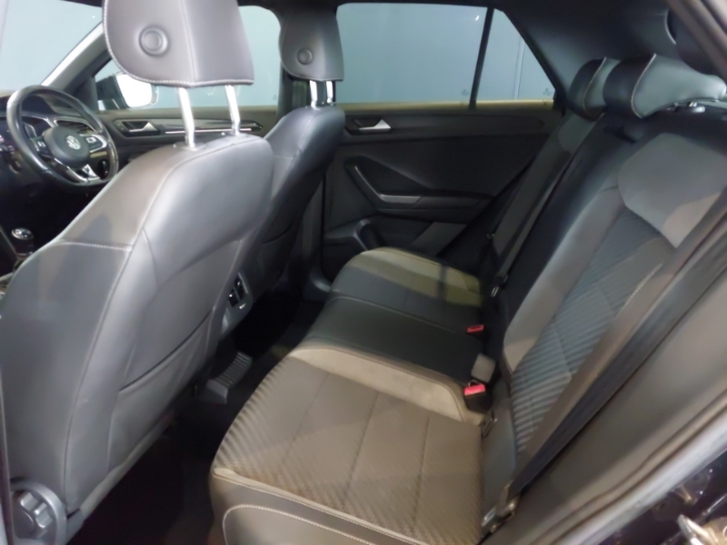 Volkswagen T-Roc 1.6 Tdi R-line AF68XGO Black #6