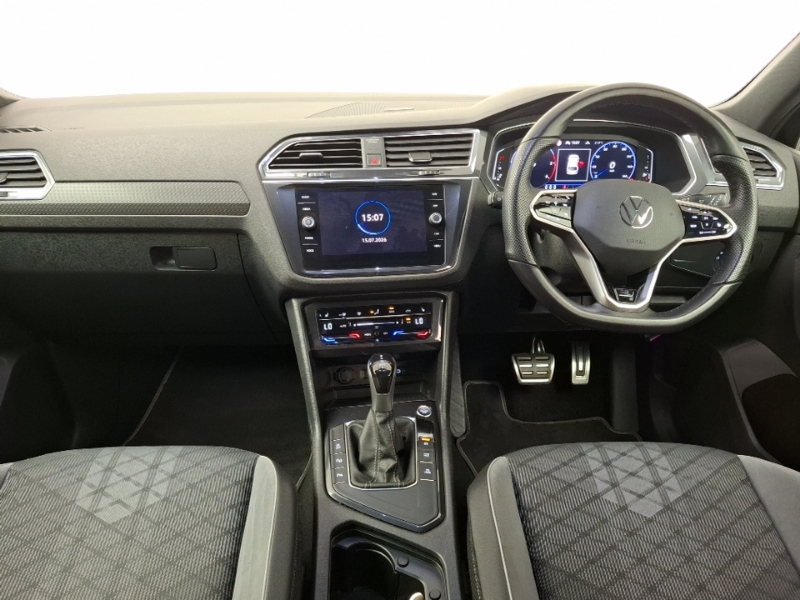 Volkswagen Tiguan 2.0 Tdi R-line Dsg SD23KOH Black #3