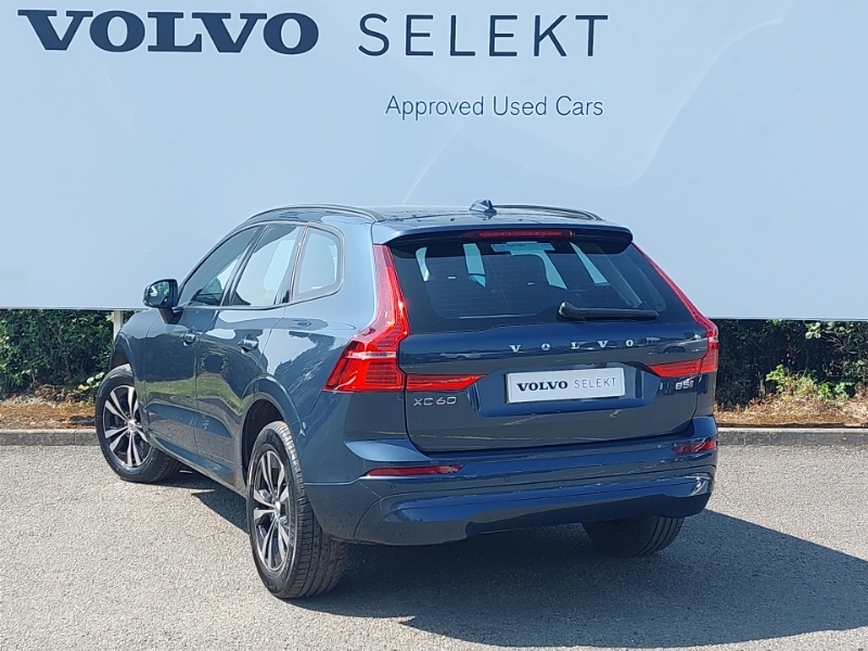 Volvo XC60 2.0 B5p Core Awd Geartronic ST73CZR Blue #2