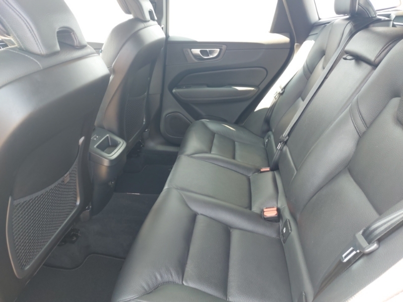 Volvo XC60 2.0 B5p Core Awd Geartronic ST73CZR Blue #6
