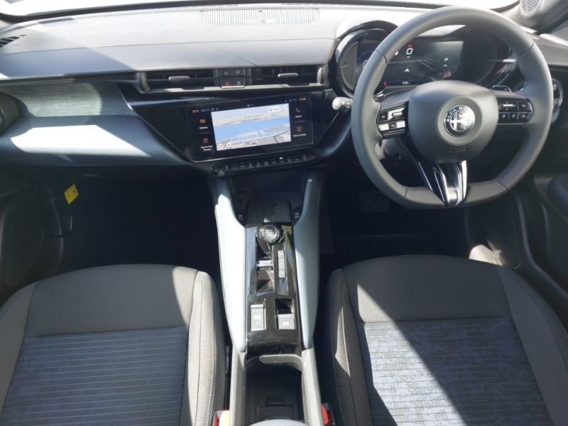 Alfa Romeo Junior 1.2 Turbo Ibrida Technology Pack Grey #3