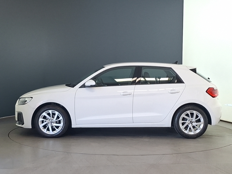 Audi A1 25 Tfsi Sport S Tronic White #4