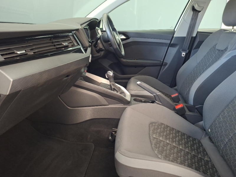 Audi A1 25 Tfsi Sport S Tronic White #5