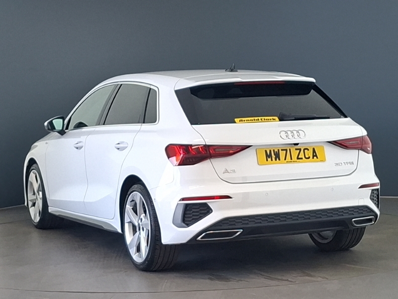 Audi A3 30 Tfsi S Line Comfortsound White #2
