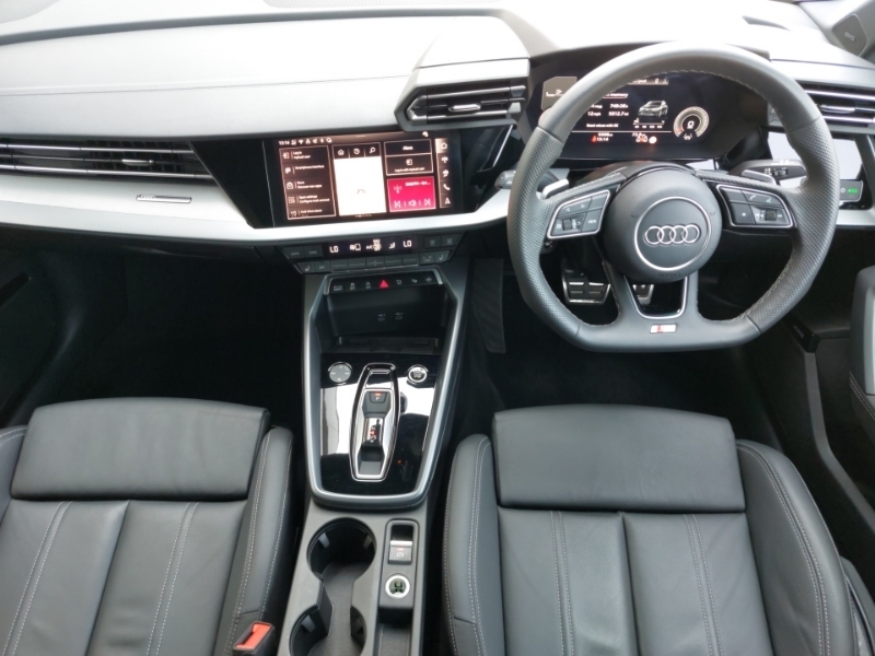Audi A3 1.5 Tfsi 150 S Line S Tronic Black #3
