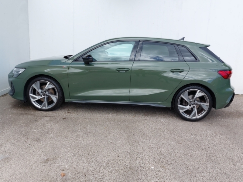 Audi A3 40 Tfsi E S Line S Tronic Tech Pack 2025 Grey #4