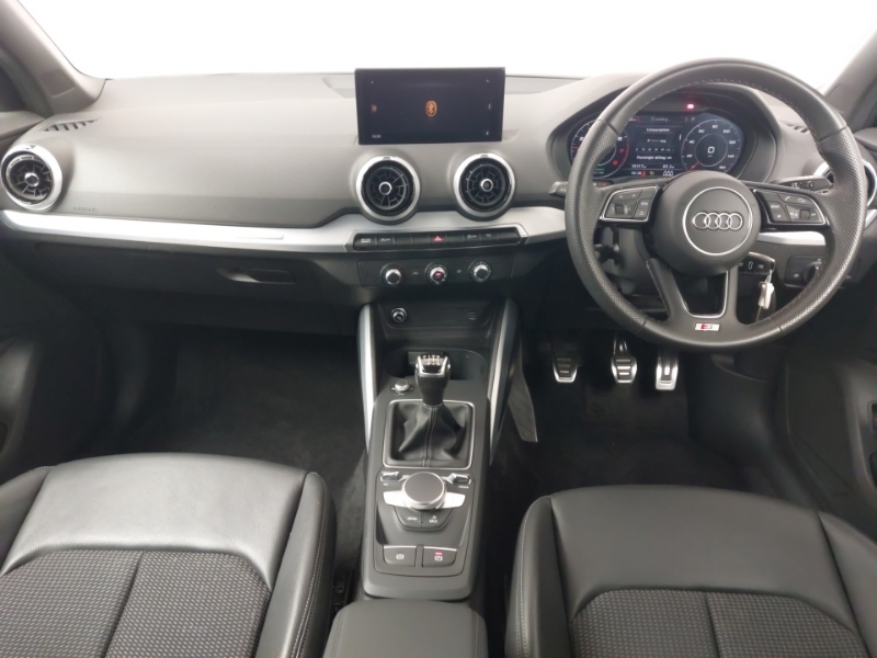 Audi Q2 35 Tfsi S Line Grey #3