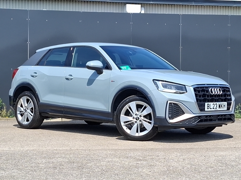 Audi Q2 35 Tfsi Black Edition White #7