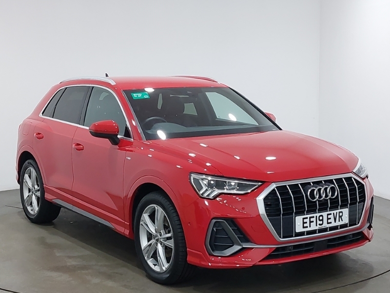 Audi Q3 35 Tfsi S Line Red