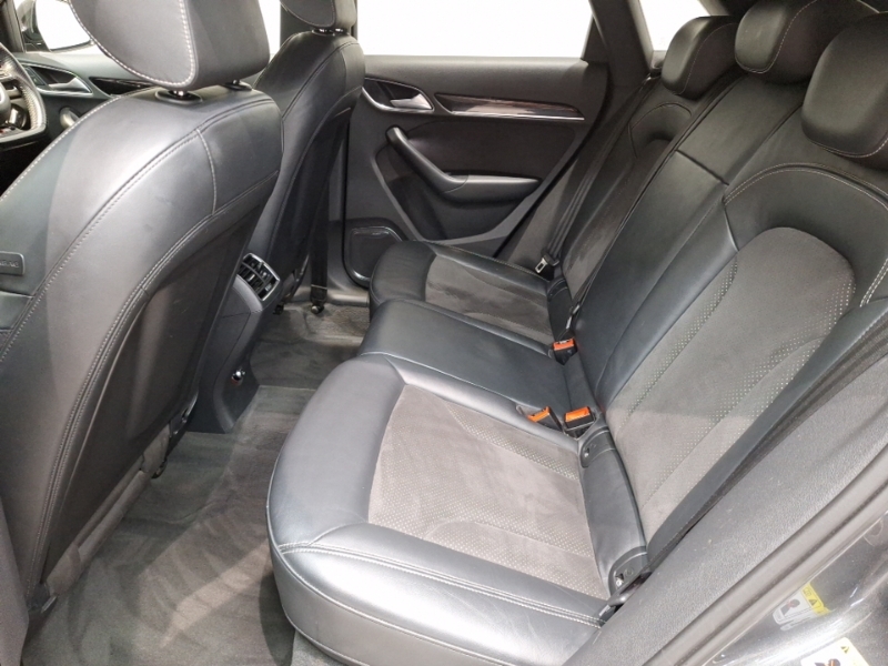 Audi Q3 2.0 Tdi 184 Quattro Black Edition S Tronic LX17SLV Grey #6