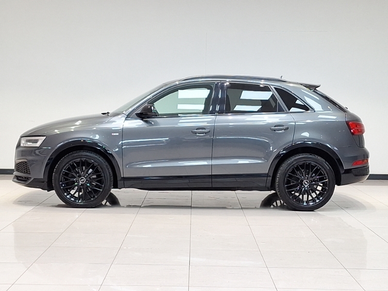 Audi Q3 2.0 Tdi 184 Quattro Black Edition S Tronic LX17SLV Grey #4