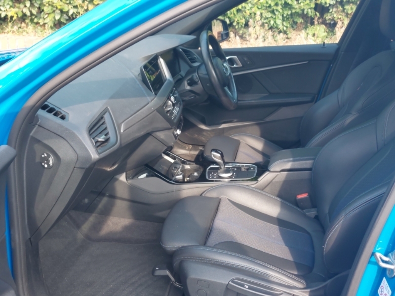 BMW 1 Series 118I 136 M Sport Step Lcp MD23GXF Blue #5