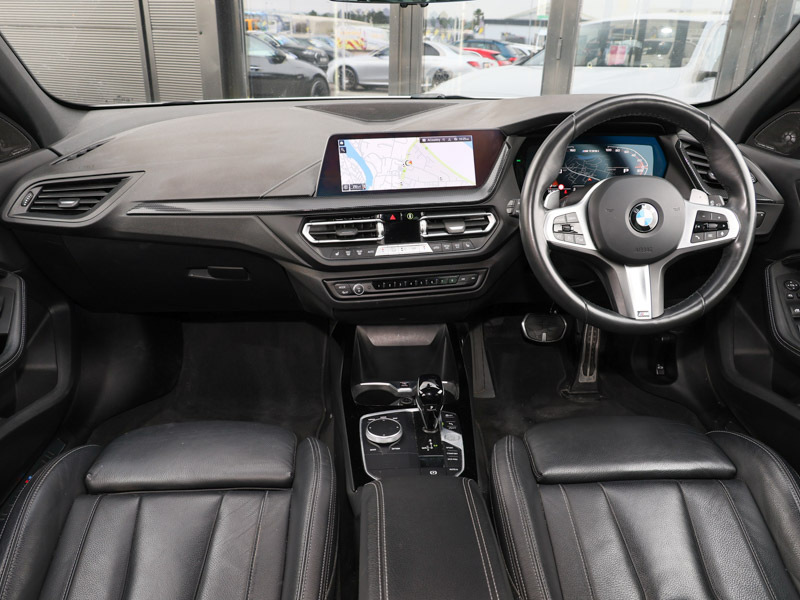 BMW 1 Series M135i Xdrive Step White #4