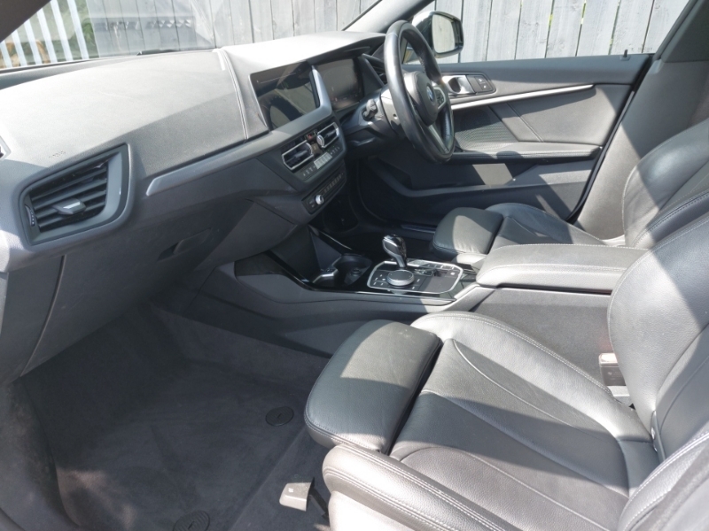 BMW 2 Series 218I 136 M Sport Dct White #5