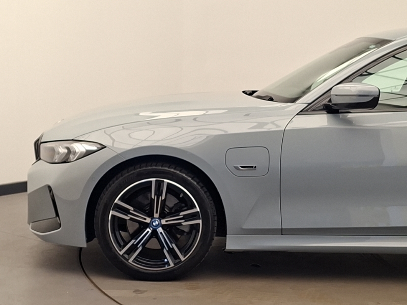 BMW 3 Series 335I Modern Step Black #19