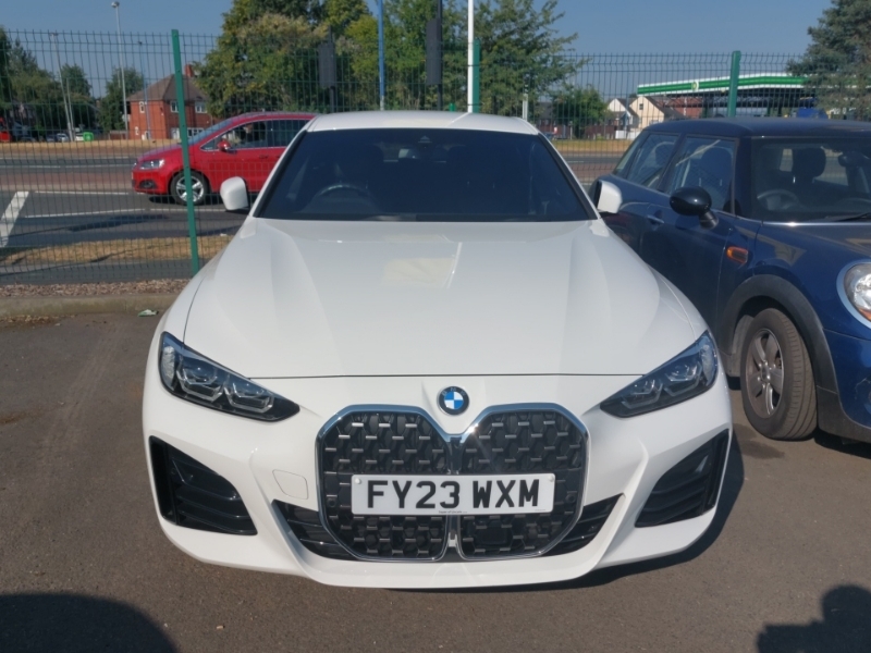 BMW 4 Series 420D Mht M Sport Step White