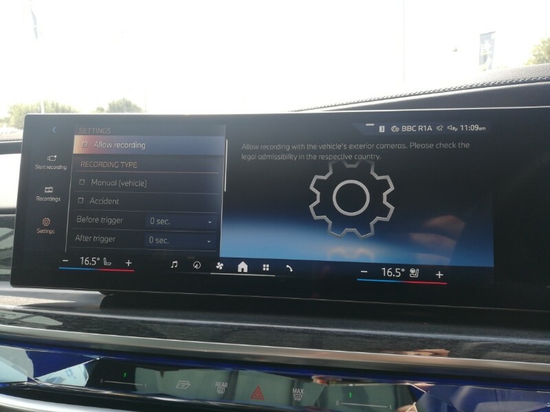 BMW i7 Saloon Black #19