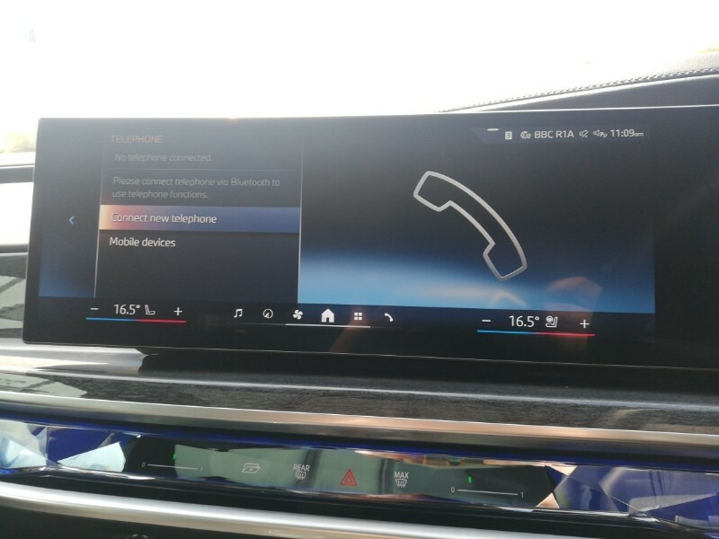 BMW i7 Saloon Black #18