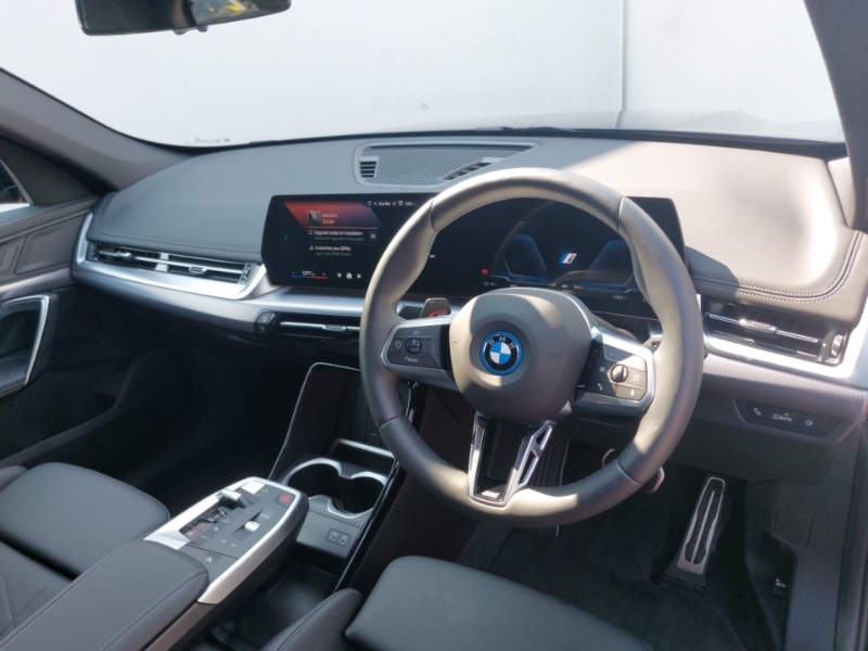 BMW iX1 150Kw Edrive20 Shadow Ed 65Kwh Tech Black #4