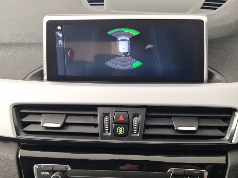 BMW X1 Se White #9