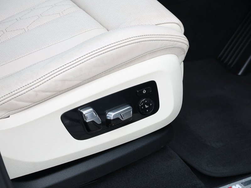BMW X5 Suv  #14
