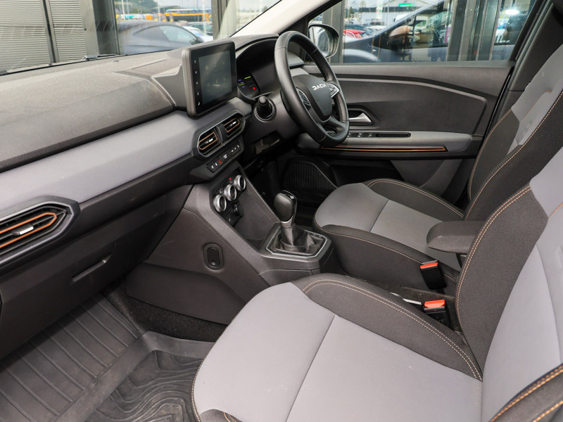 Dacia Jogger 1.6 Hev Extreme Grey #5
