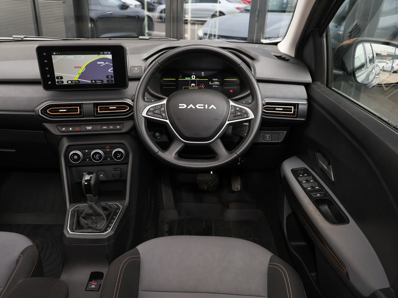 Dacia Jogger 1.6 Hev Extreme Grey #7