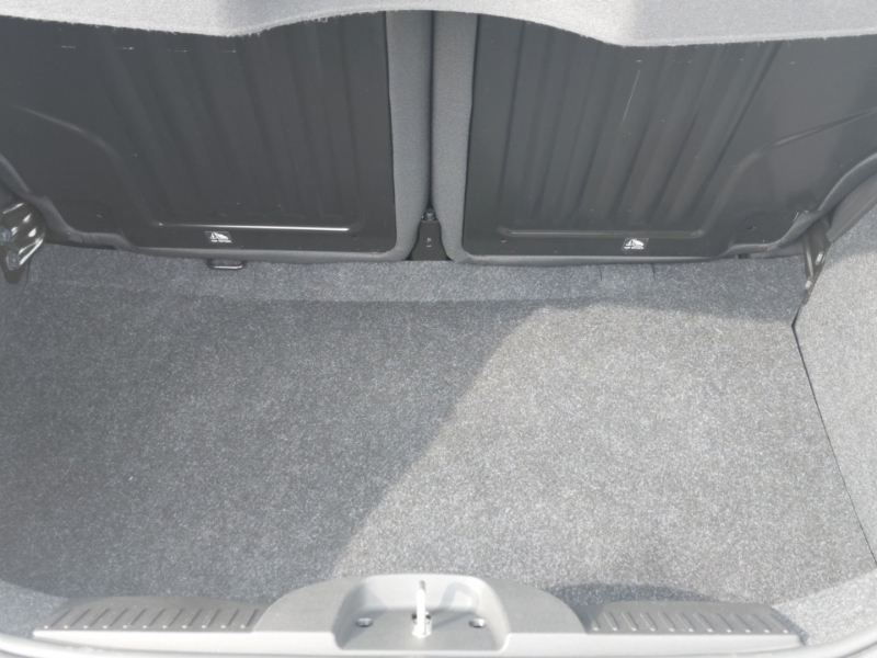 Fiat 500 Hatchback White #16