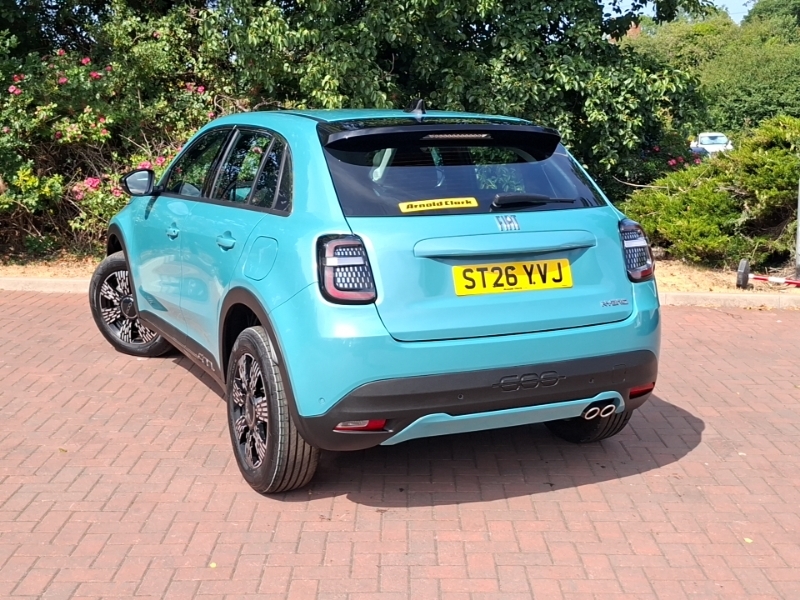 Fiat 600 1.2 Hybrid 48V 136 Edct-6 Blue #2