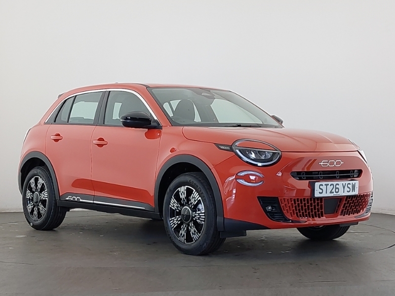 Fiat 600 1.2 Hybrid 48V 136 Edct-6 Orange