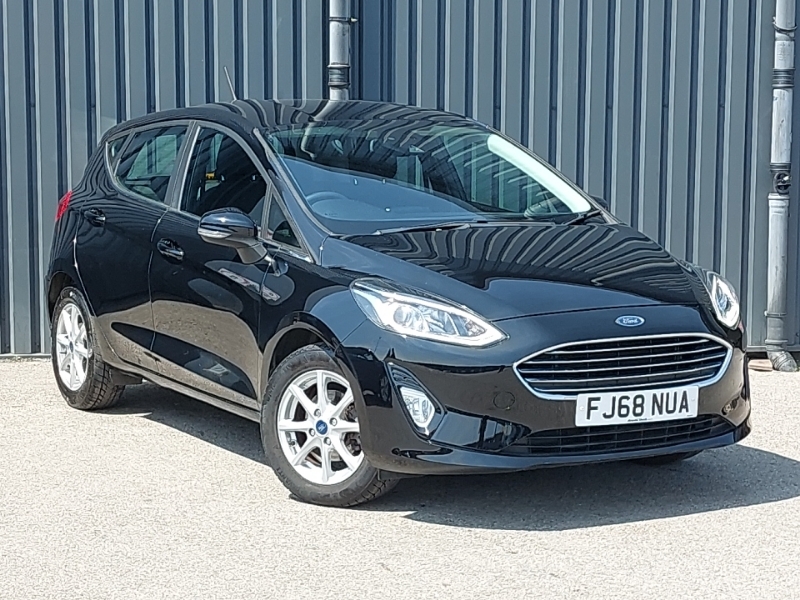 Ford Fiesta Hatchback White #1