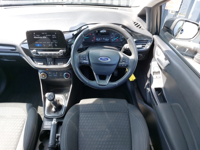 Ford Fiesta Hatchback White #8