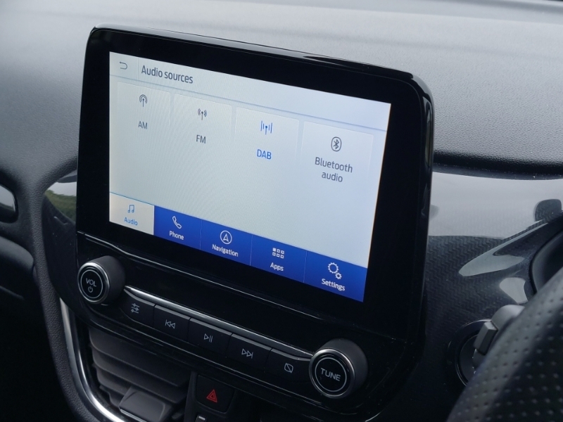 Ford Fiesta Active X Edition White #11