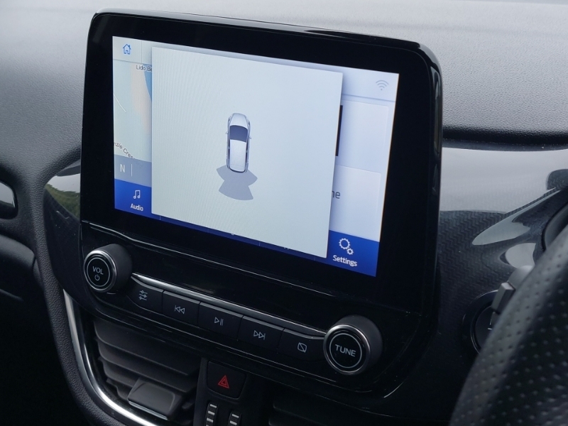 Ford Fiesta Active X Edition White #9