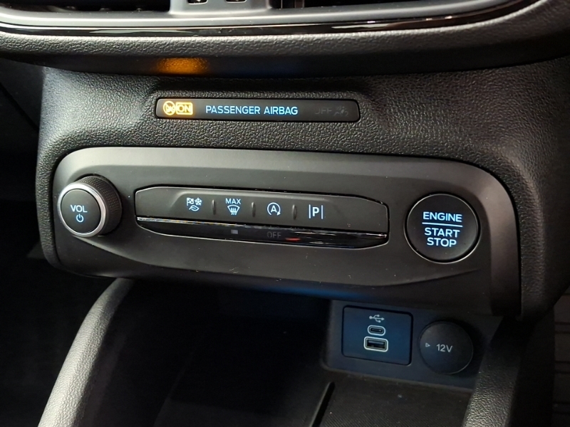 Ford Focus 1.0 Ecoboost Titanium Black #17