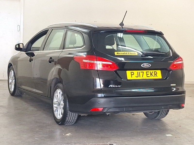 Ford Focus 1.0 Ecoboost 125 Titanium PJ17EKR Black #2