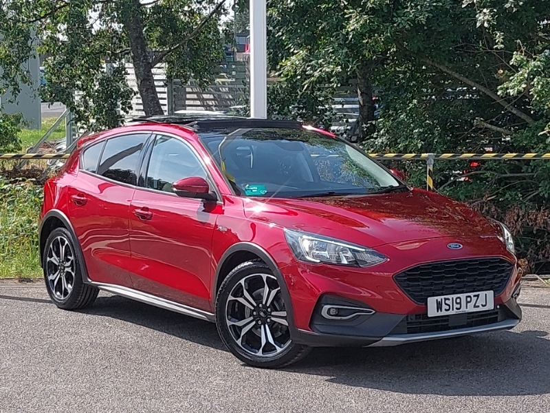 Ford Focus 1.0 Ecoboost 125 Active X Red