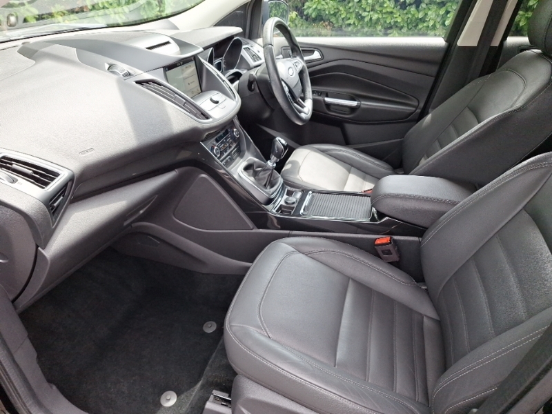 Ford Kuga 1.5 Ecoboost St-line X 2Wd PL67FEF Black #5