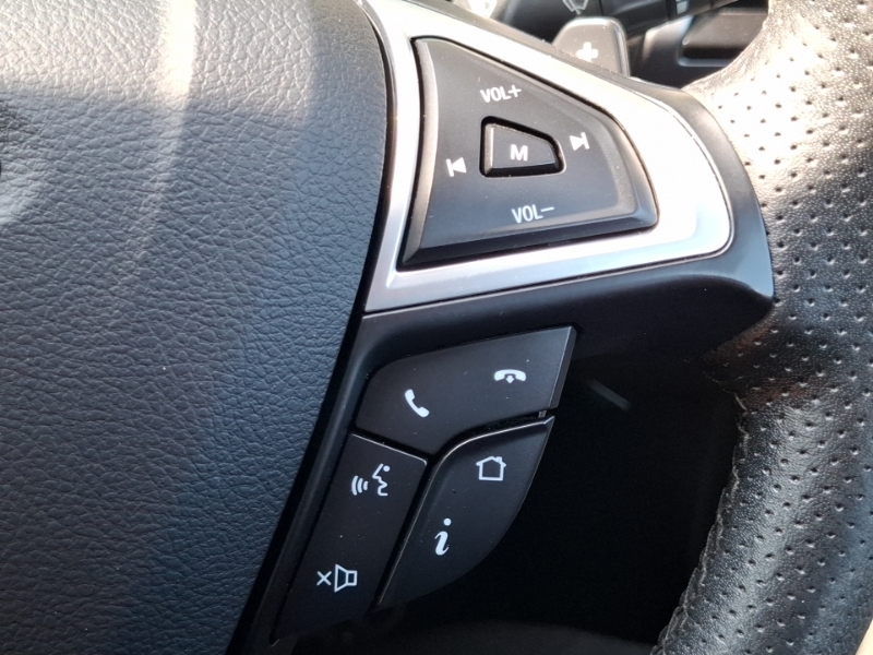 Ford Mondeo Titanium Black #13
