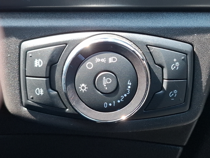 Ford Mondeo Titanium Black #16