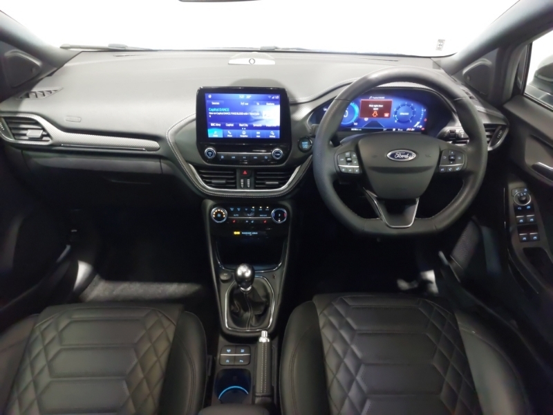 Ford Puma 1.0 Ecoboost Hybrid Mhev 155 St-line Vignale MT23TYP Black #3