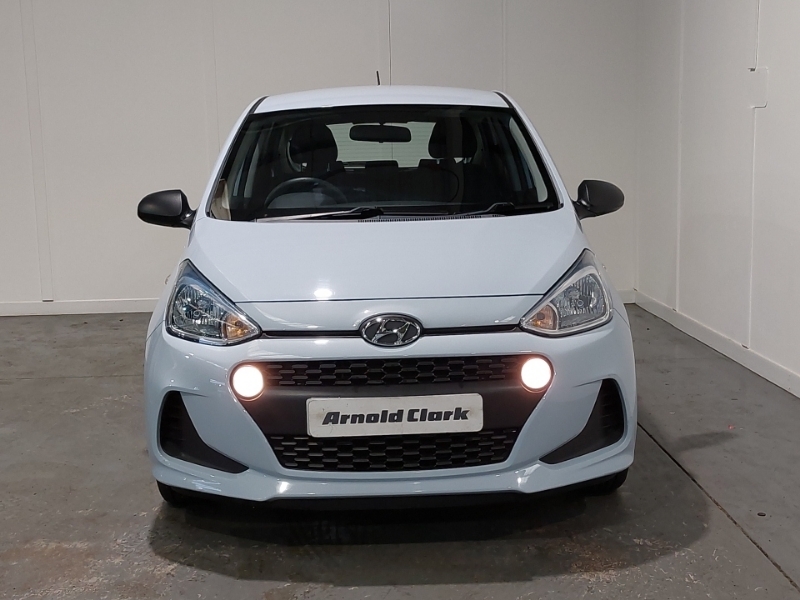 Hyundai I10 Hatchback White #14
